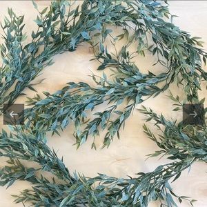 Italian Ruscus Faux Garland 6ft